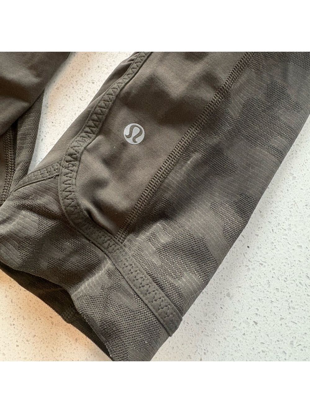 Lululemon- size 6 ladies Olive Green Leggings